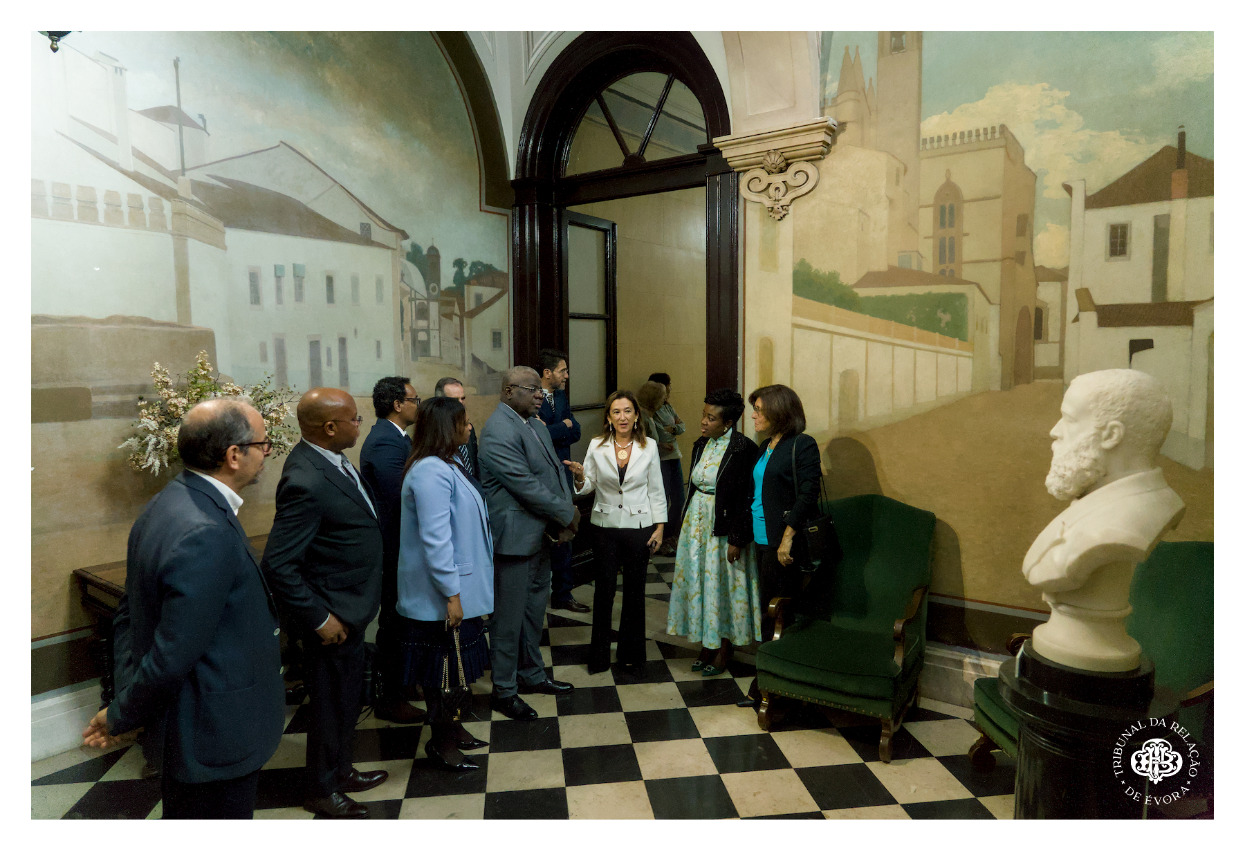 FORMAÇÃO PARA JUÍZES DESEMBARGADORES DOS TRIBUNAIS DA RELAÇÃO DE ANGOLA | 30 DE OUTUBRO ● 2025 | TRIBUNAL DA RELAÇÃO DE ÉVORA