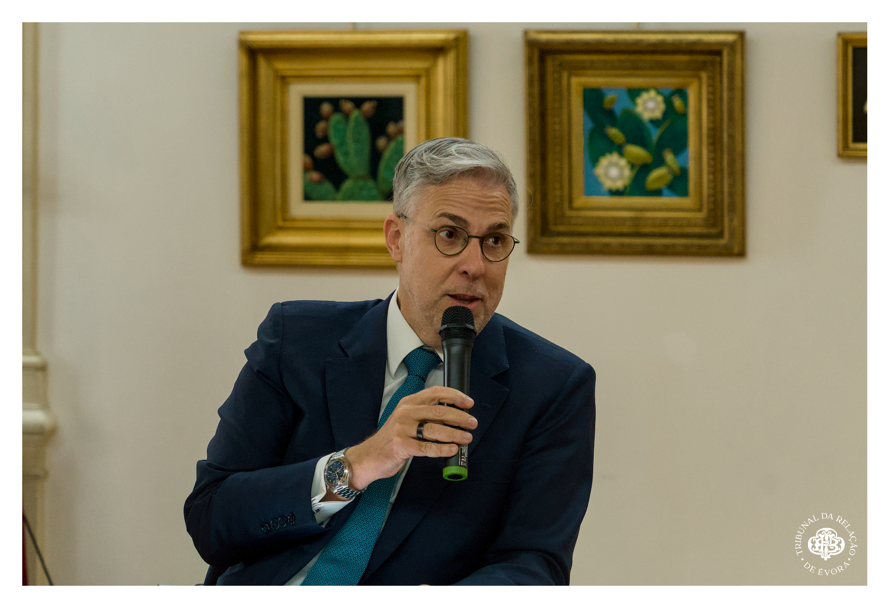 COLÓQUIO COMEMORATIVO DO CINQUENTENÁRIO DA CONSTITUIÇÃO DA REPÚBLICA PORTUGUESA ● 09 de ABRIL de 2026 ● Tribunal da Relação de Évora COLÓQUIO COMEMORATIVO DO CINQUENTENÁRIO DA CONSTITUIÇÃO DA REPÚBLICA PORTUGUESA ● 09 de ABRIL de 2026 ● Tribunal da Relação de Évora